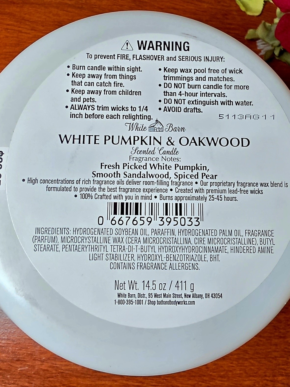 Bath & Body Works White Pumpkin & Oakwood White Scented Candle - Picture 3 of 3